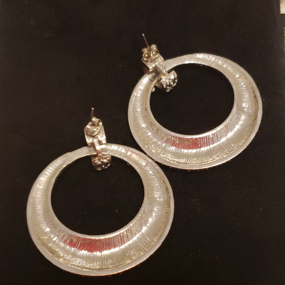 Diamond earrings - Picture 2 of 2